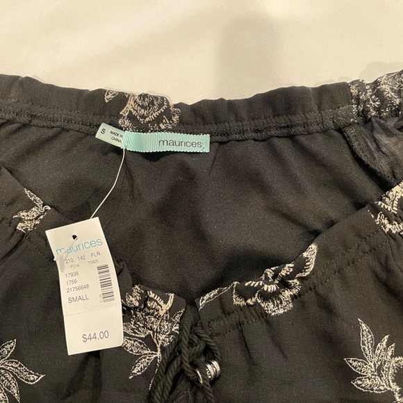 Women’s size small long sleeve black and white dress. New with tags. - Picture 2 of 2